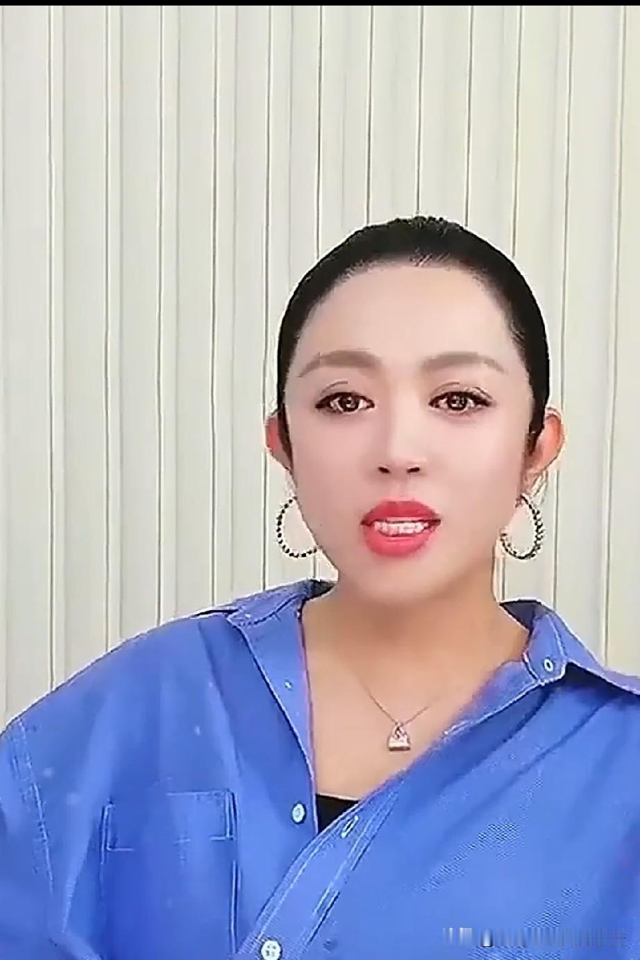 温美玲对自己的身材挺满意的，她说没结婚的时候是80多斤，结完婚是90多斤，生完孩