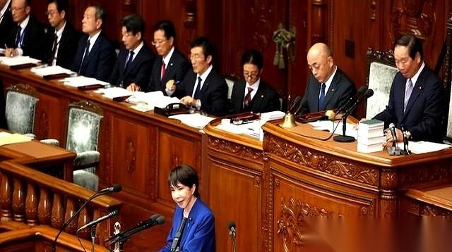 刚看到个新闻，差点没给我笑岔气。日本新上来的那位，高市早苗，对着全世界喊话：我
