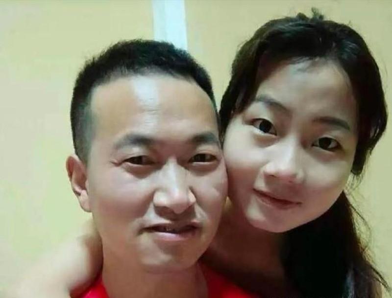 据曹国强口述，2014年他通过介绍认识广西离异女子，恋情后来失败。谁也没想到六年