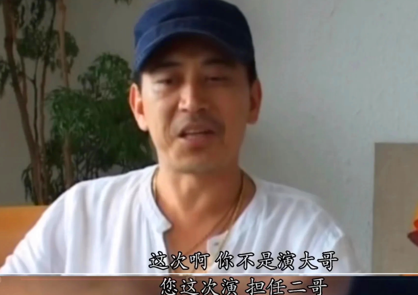 2007年，宁浩筹拍《疯狂的赛车》，邀请“黑帮专业户”高捷参演。高捷郁闷地说：“