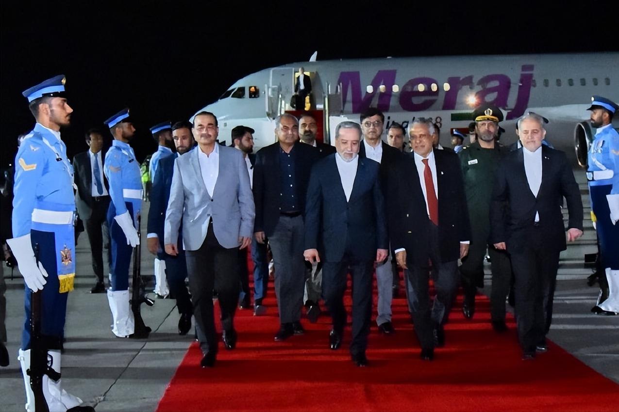 2026.4.26美伊和谈最新进展1、昨天白宫发言人李维特尔讲：我可以证实，特