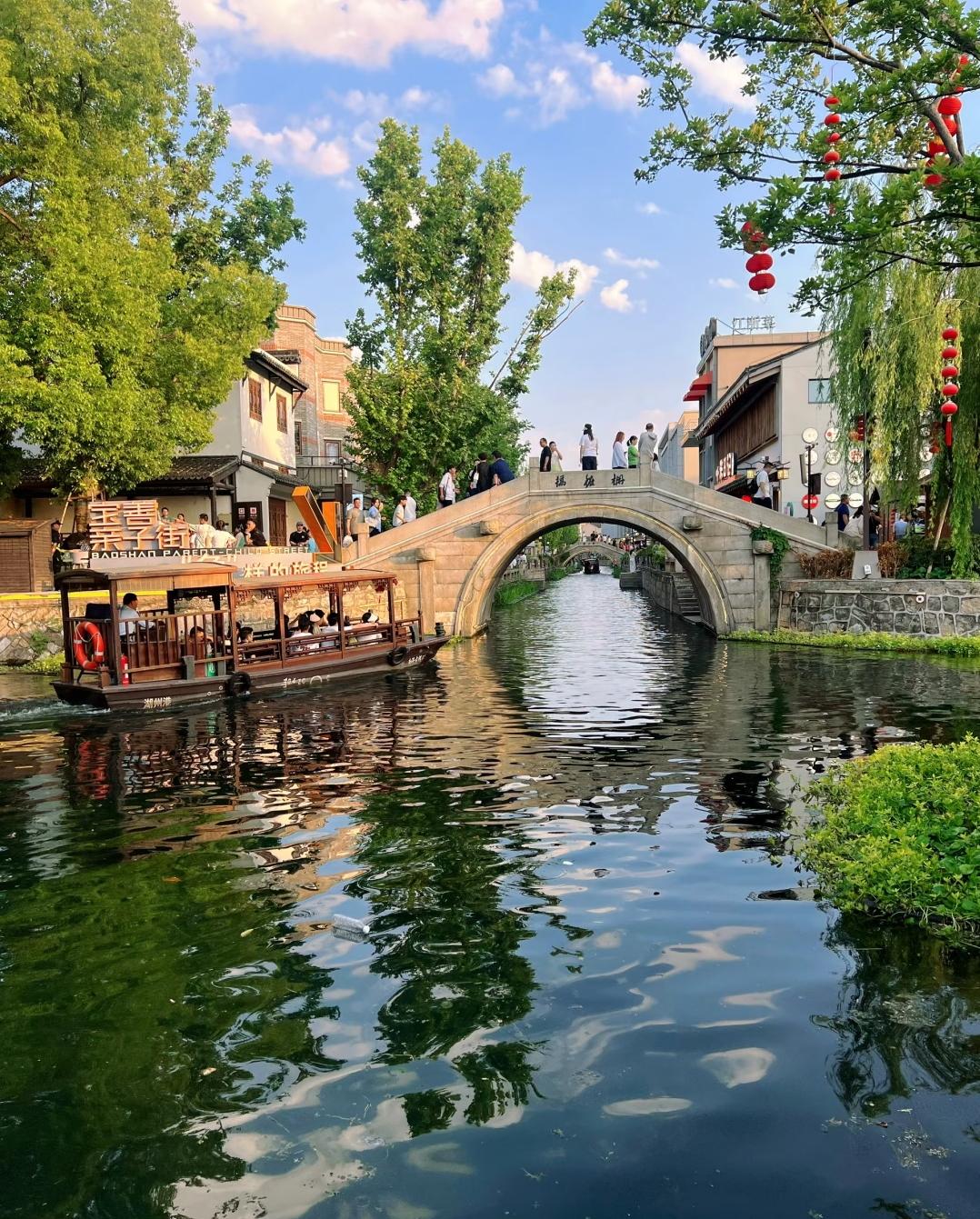 同事为了报复出轨的老婆，竟和对方男人的老婆搞到一起，最后还动了真感情？这剧情比电
