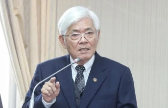 许宇甄翻出昔当法官造假　李进勇怒：无助掩饰你们组织性犯罪台选会主委李进勇今（
