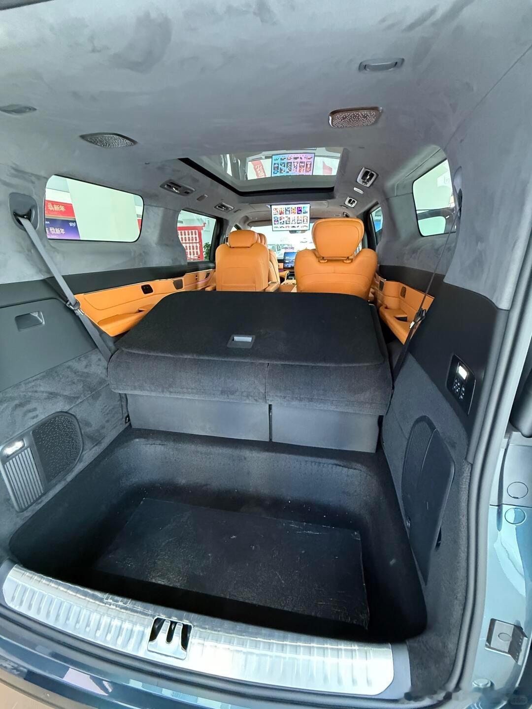 吉利银河V900正式上市，售26.98万元起这辆MPV的逻辑很简单，就是“大”，