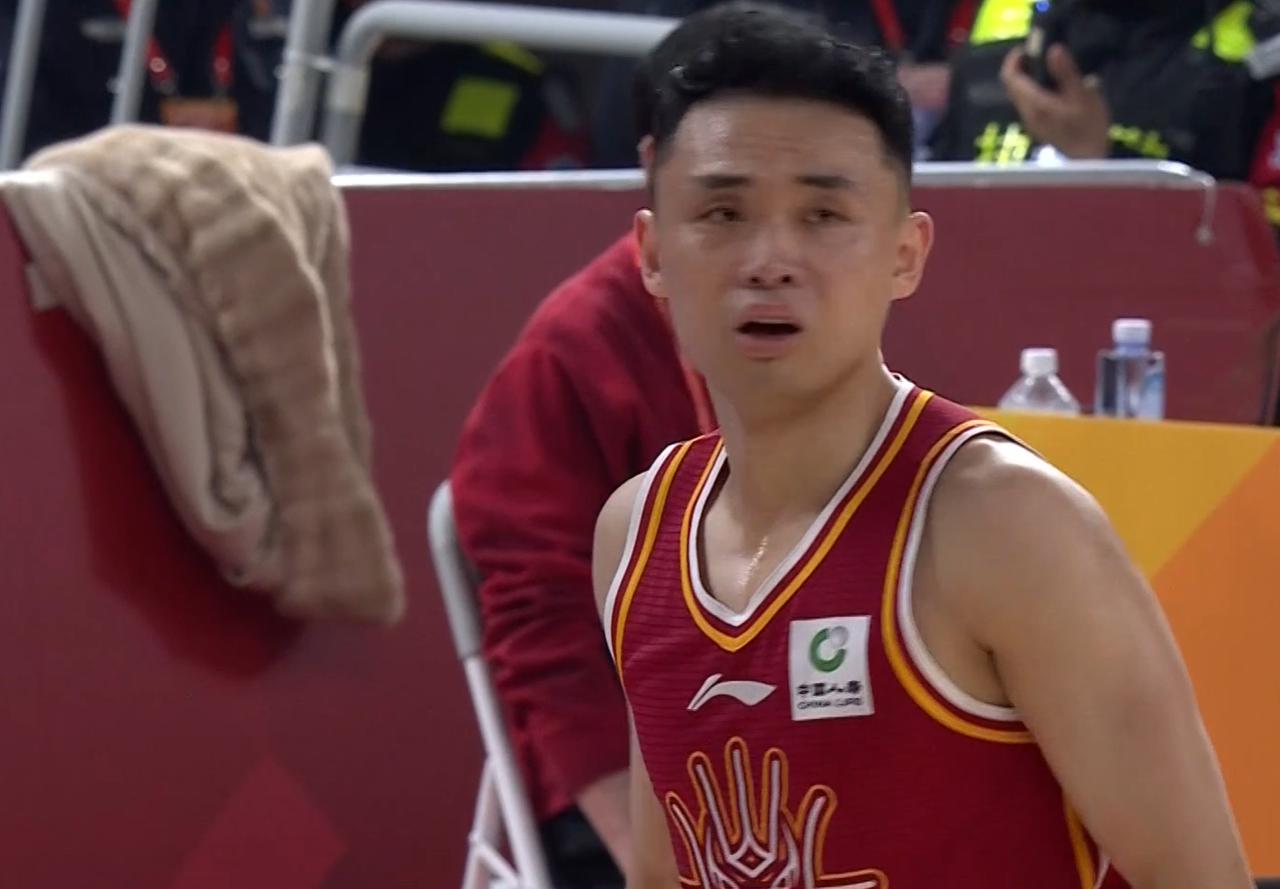 输给深圳5分，揪出3个“废柴”，坑惨了山西队！CBA常规赛第36轮，山西队坐镇
