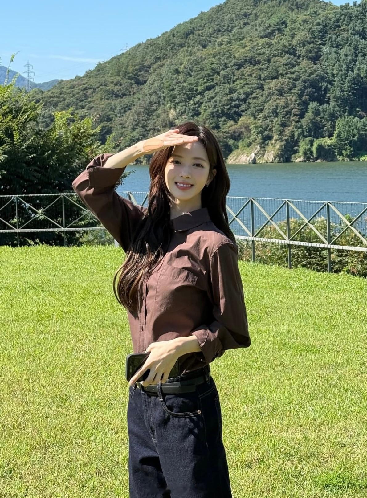 卢正义卢正义不到80斤的娇小女生图6看平板身材​​​