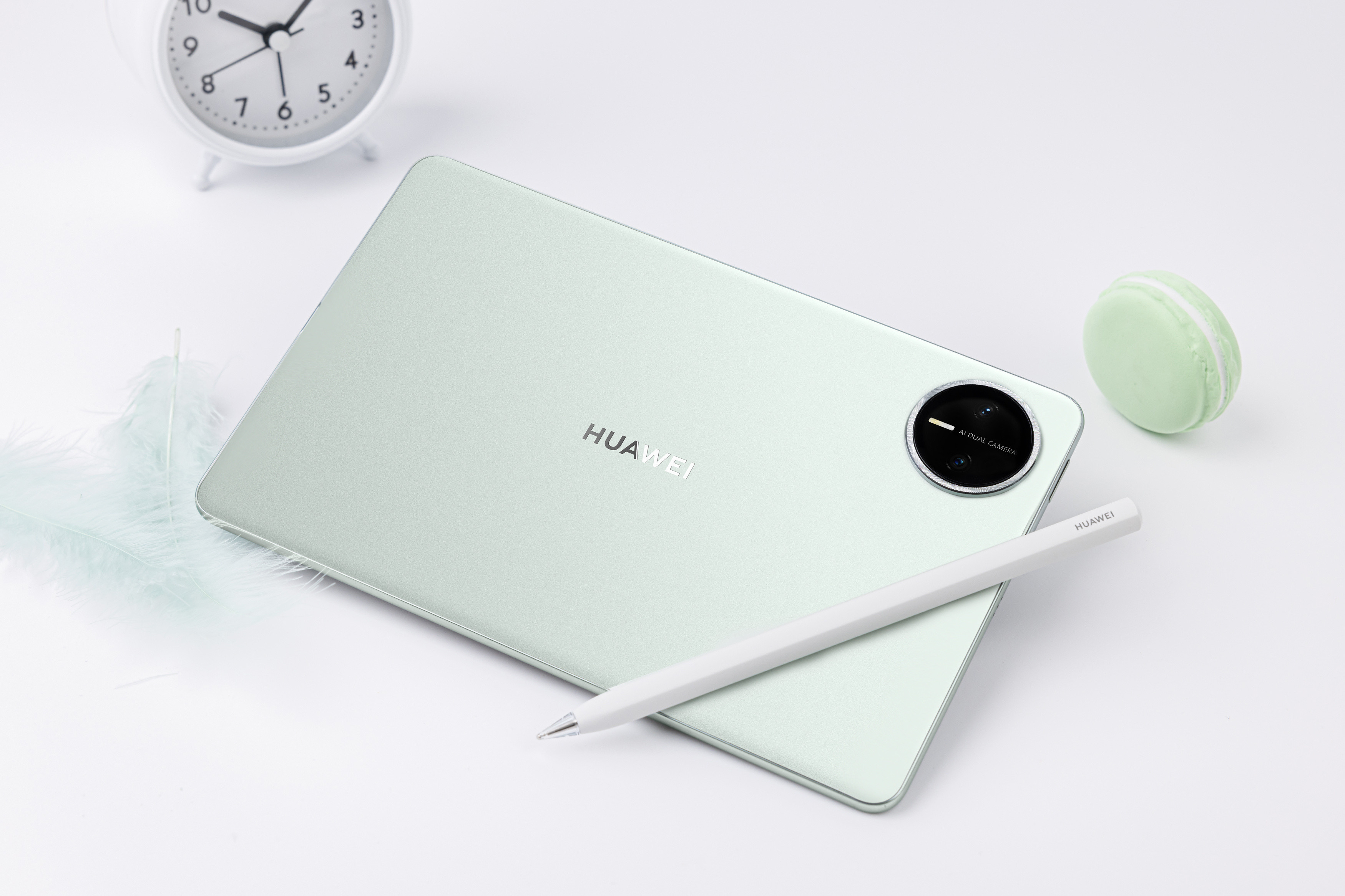 HUAWEIMatePadMini来了！8.8英寸的平板，一只手就能握住，比