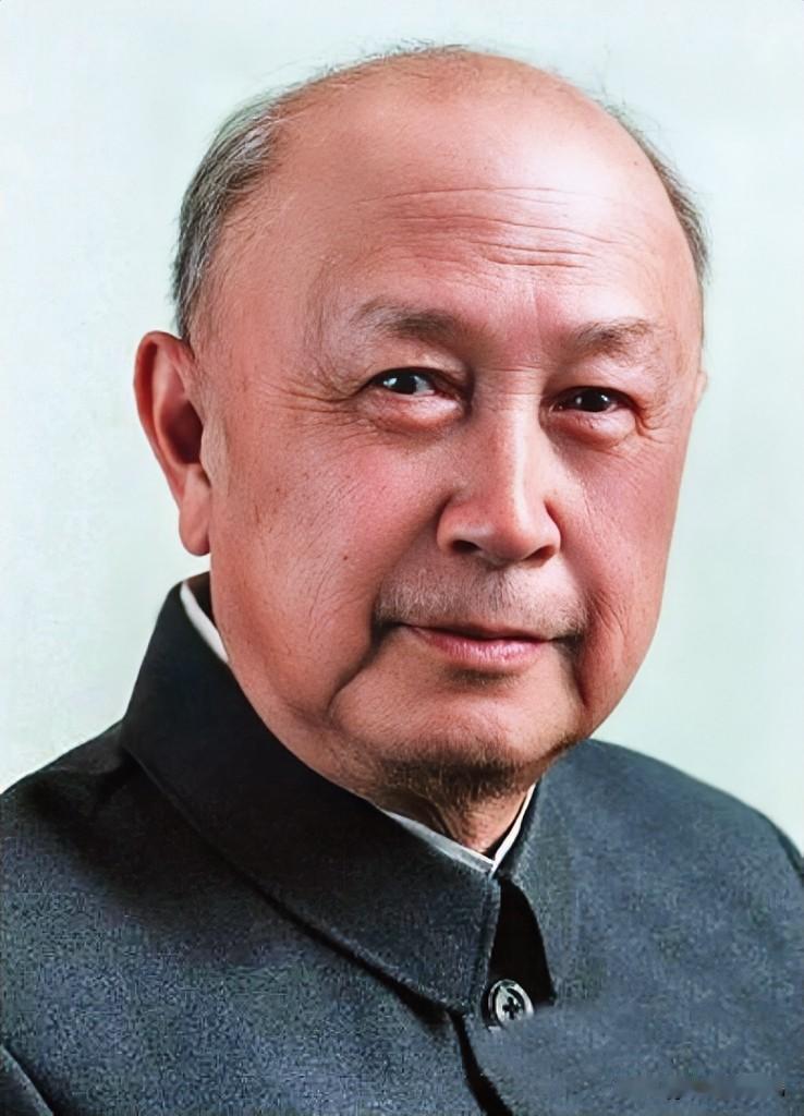 刚刷完《太平年》，这剧看得人后背发凉，是那种被历史厚度击穿的震撼。谁能把