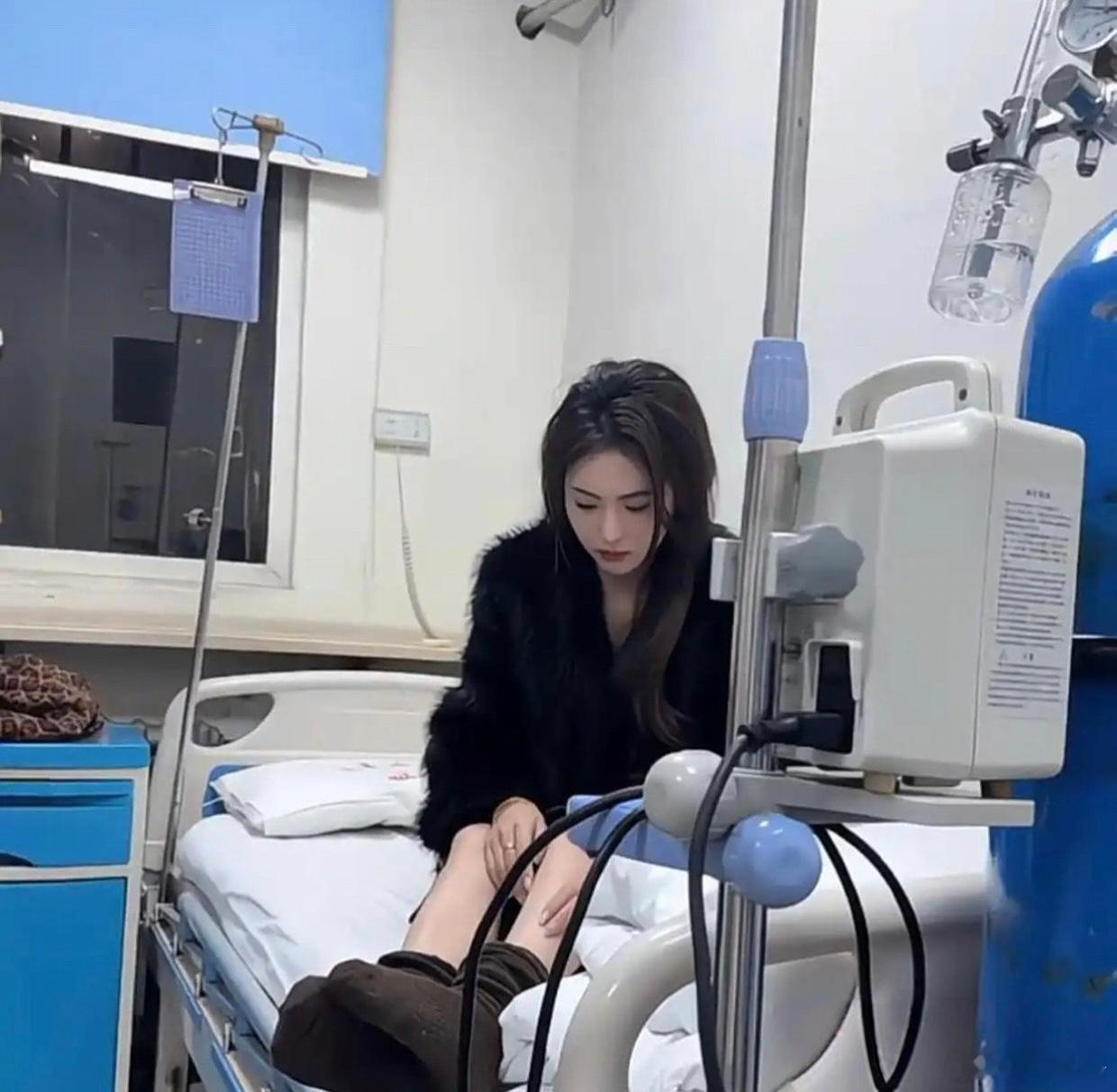 夏天冰箱里的东西少吃，容易拉肚子～～​​​
