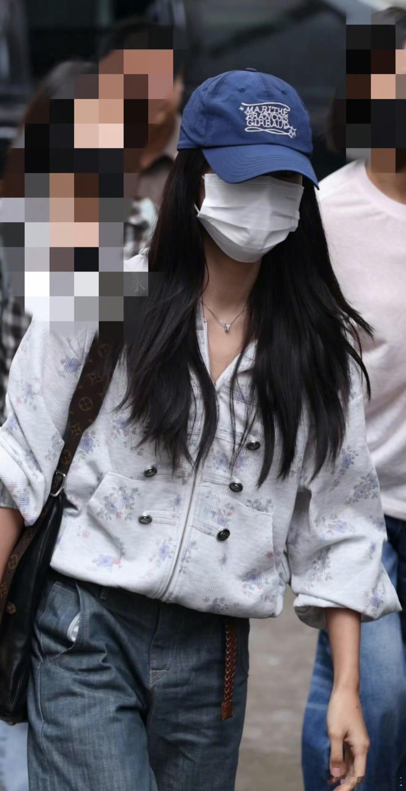 张凌赫卢昱晓刺棠进组路透张凌赫卢昱晓刺棠进组围读张凌赫卢昱晓刺棠进组围读​​​