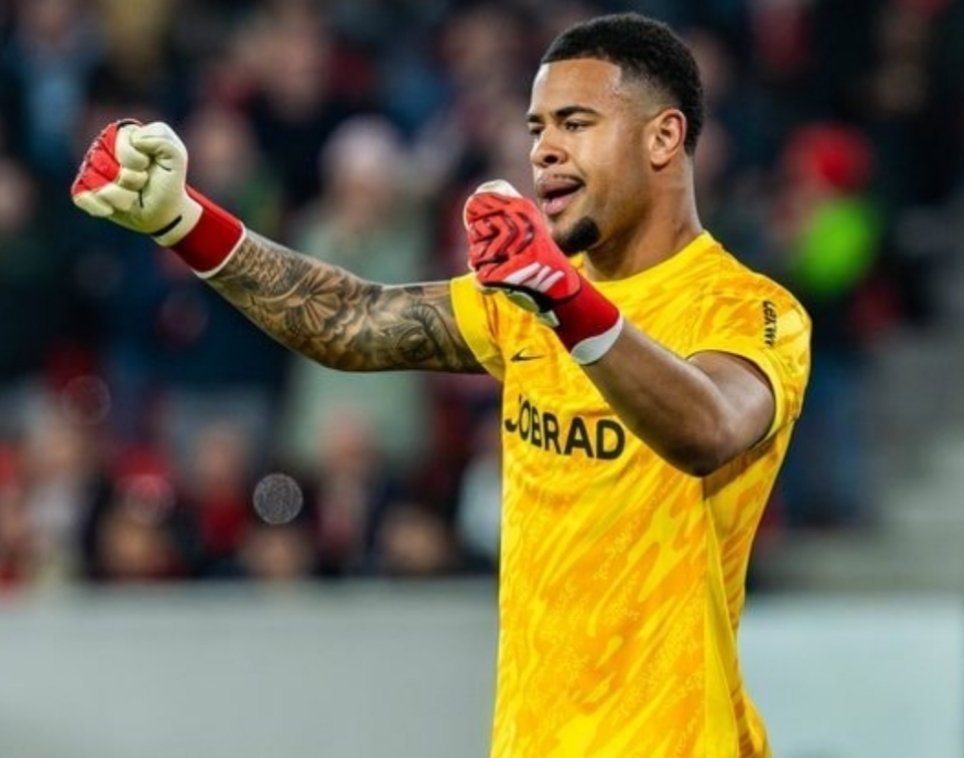 罗马体育报：国际米兰在关注弗赖堡门将阿图伯鲁，德国门将的合同中包含1500万至1