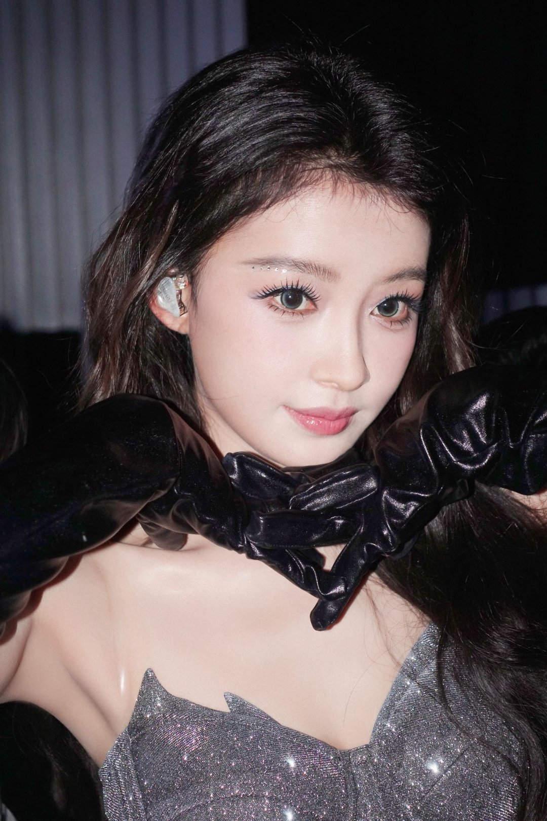 孙怡王濛要来抓我了彻底被姐姐们日常圈粉，随口一句玩笑氛围感直接拉满，孙怡活泼
