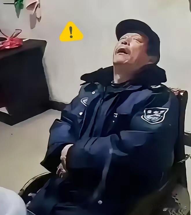 “毫无人性！连正常生理需求都不放过！”2022年，广东清远，60岁大爷做保安三年