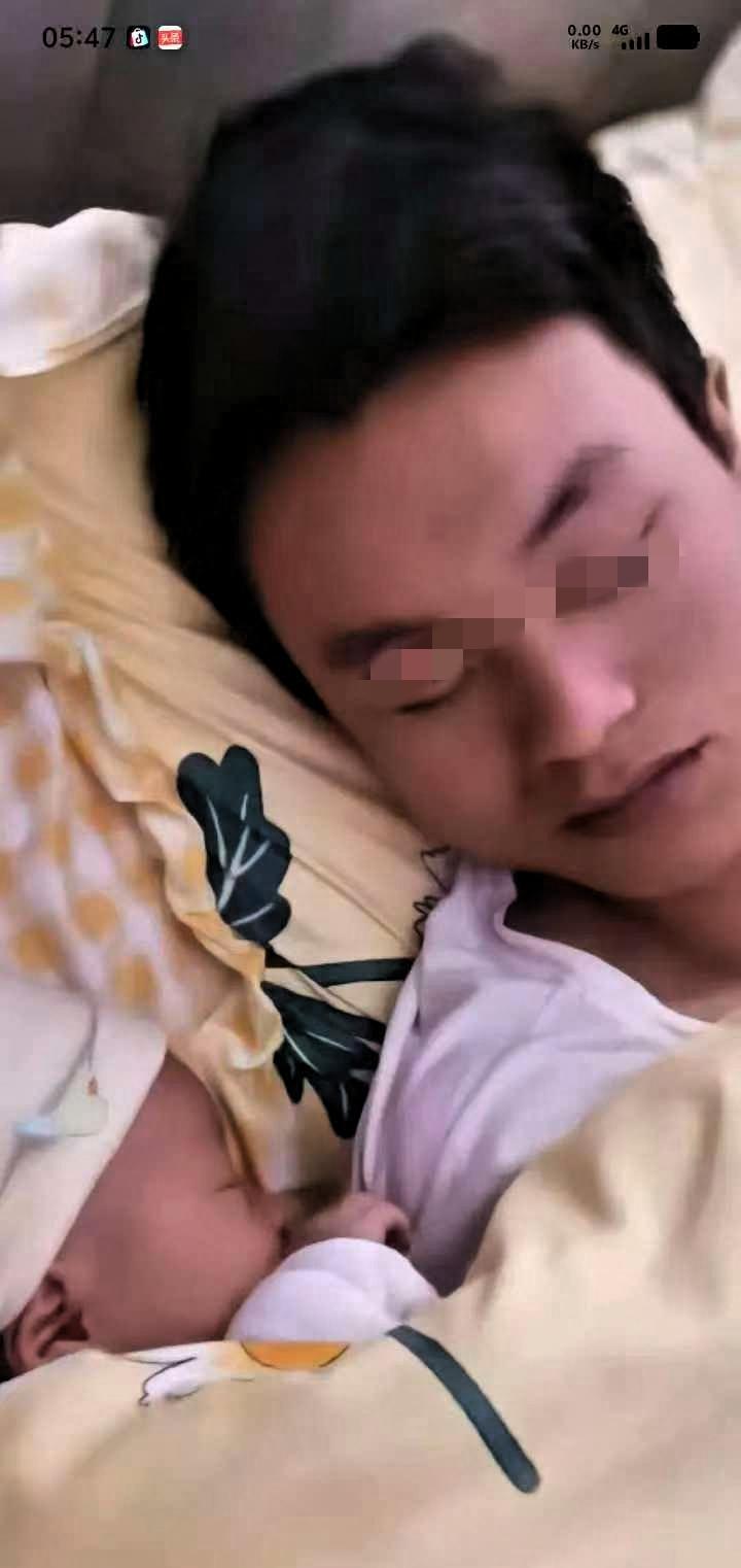 痛心！丈夫出车祸生命奄奄奄一息，怀孕还不够月的妻子，距离预产期还有一段时间，腹中