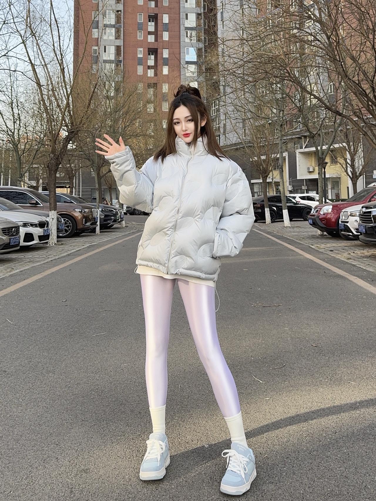 ootd穿搭光泽裤健美裤感觉至上