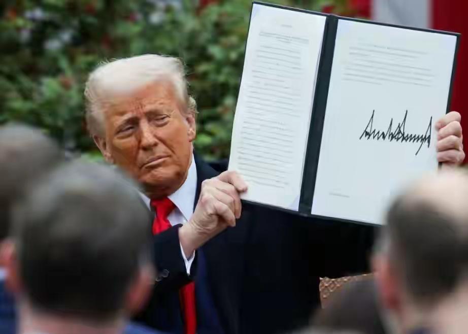 中国作出四项承诺？白宫公布中美协议清单后，中方也划出四条红线当中美在韩国釜山举