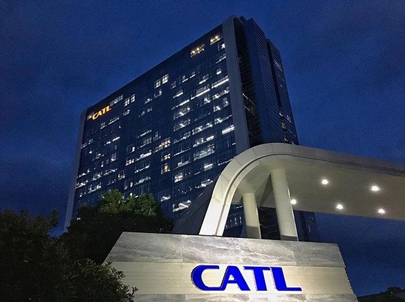 【宁德时代回应充电好还是换电好：换电把焦虑留给了电池持有者】关于充电和换电，宁德