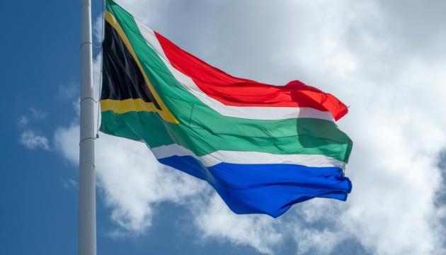 4名被骗到俄罗斯参与对乌作战的男子获释返回南非。彭博社援引南非广播公司消息称