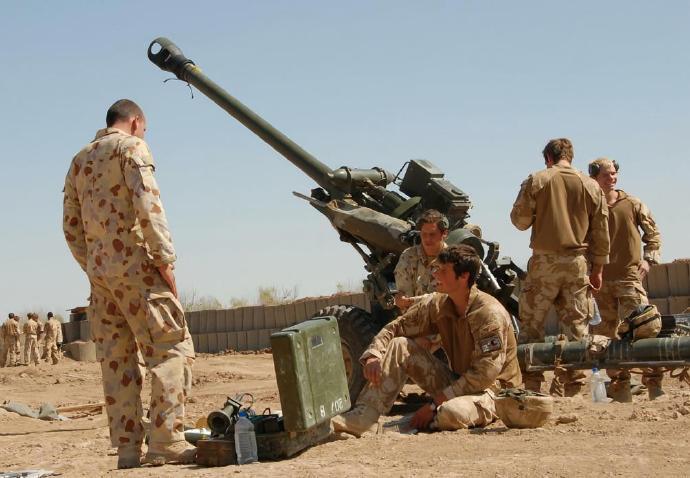 #每天认识一件兵器#英国L118牵引榴弹炮L118牵引榴弹炮（L118Towedhowitzer）是
