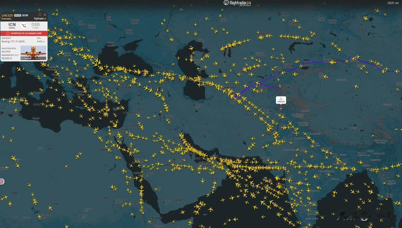 亲伊朗的伊拉克媒体NAYA通讯社（Nayaforiraq）整晚上都在报告伊拉
