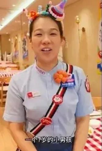 什么是自杀式公关？看看西贝就知道了本来热度慢慢下去了，没想到贾国龙又整了个7