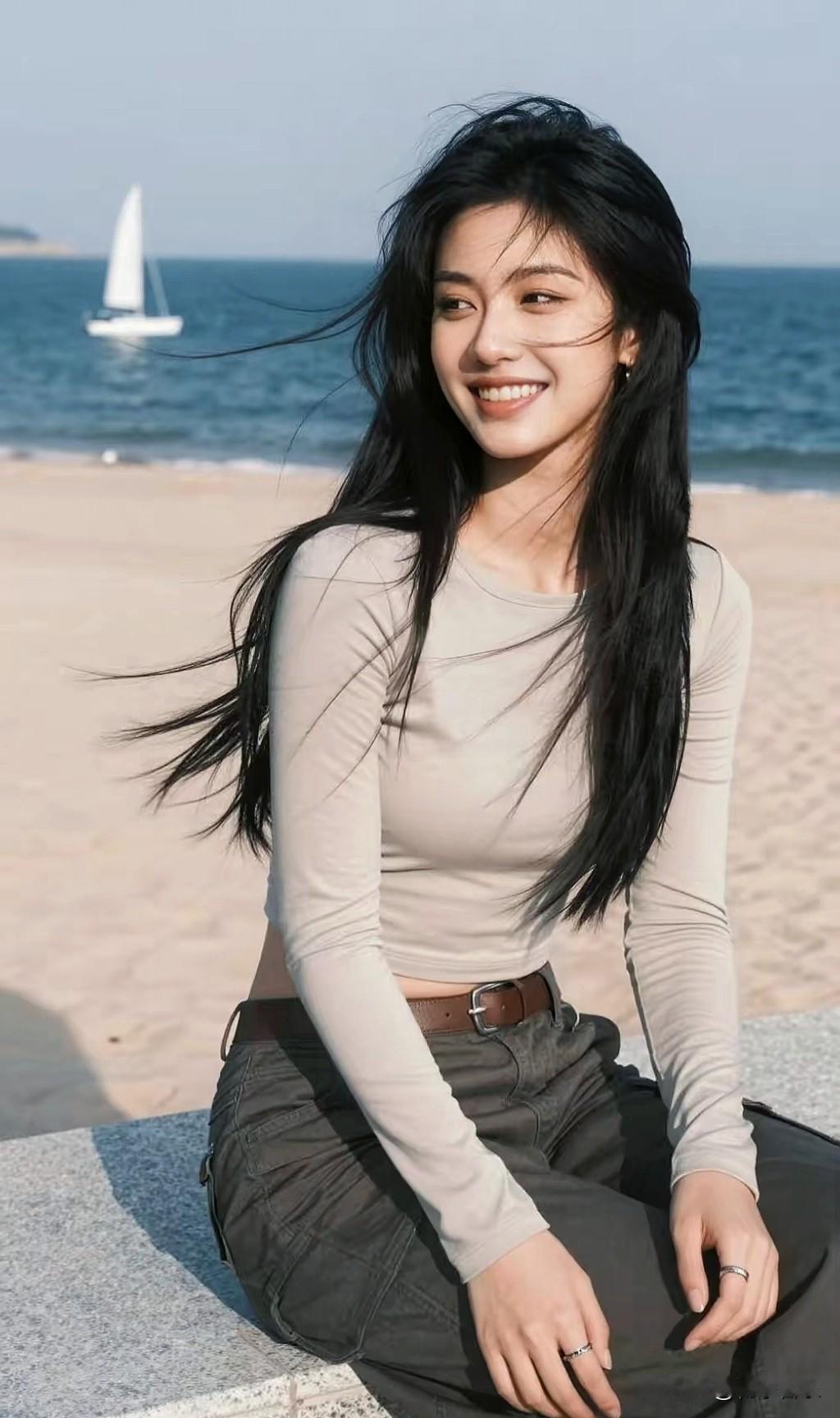 沙滩上的元气少女，沐着暖阳，笑靥如风，漾起满心欢喜～分享甜美小姐姐随手拍绝美随手