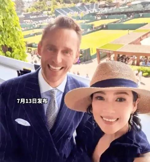 章子怡和抖森这一合影，我突然就明白汪峰了章子怡离婚都快一年了，我一直觉得汪峰亏了