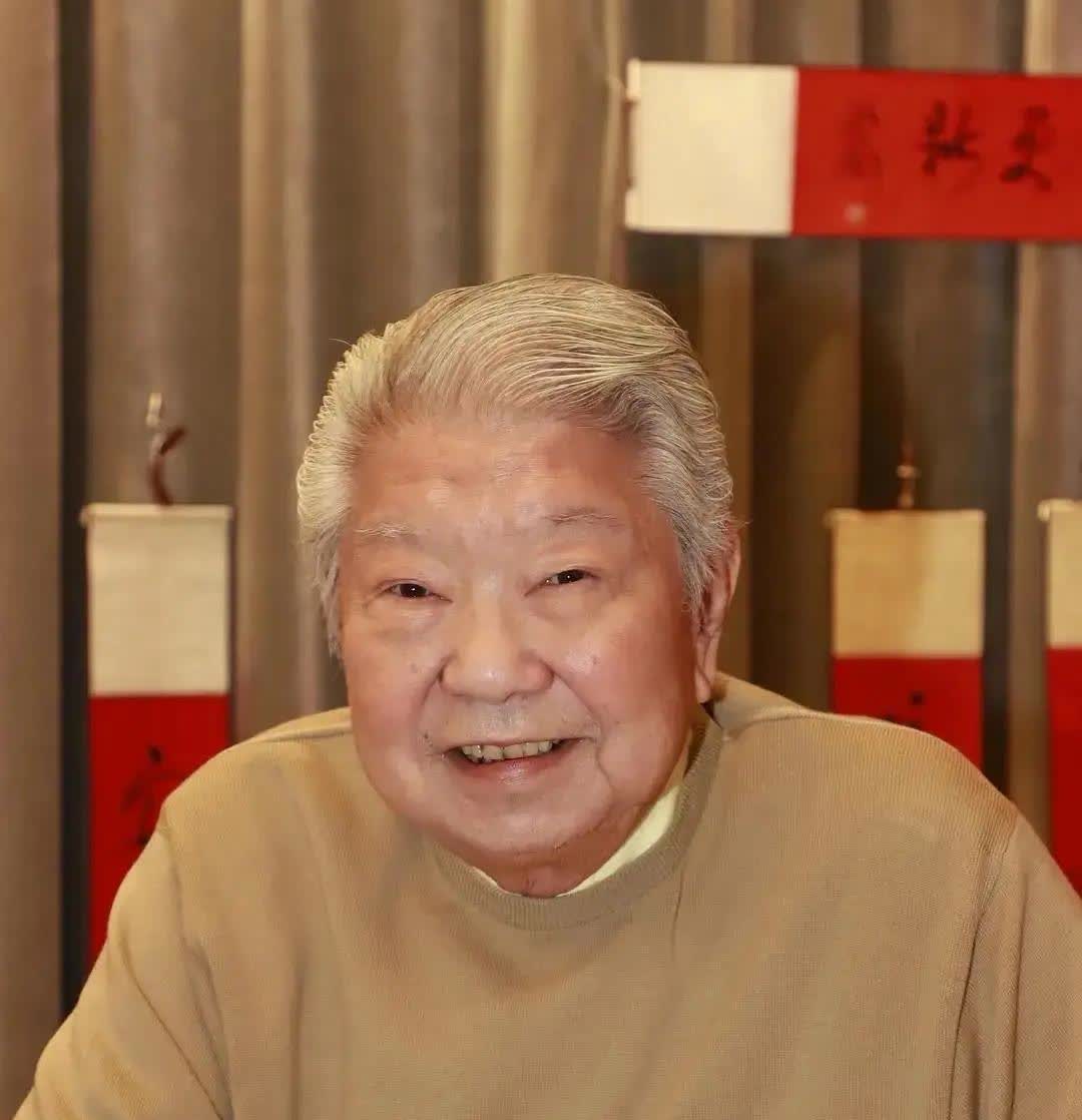 金庸离开我没有害怕，倪匡离开我也没有害怕，但看到蔡澜离开，我是真的慌了!
