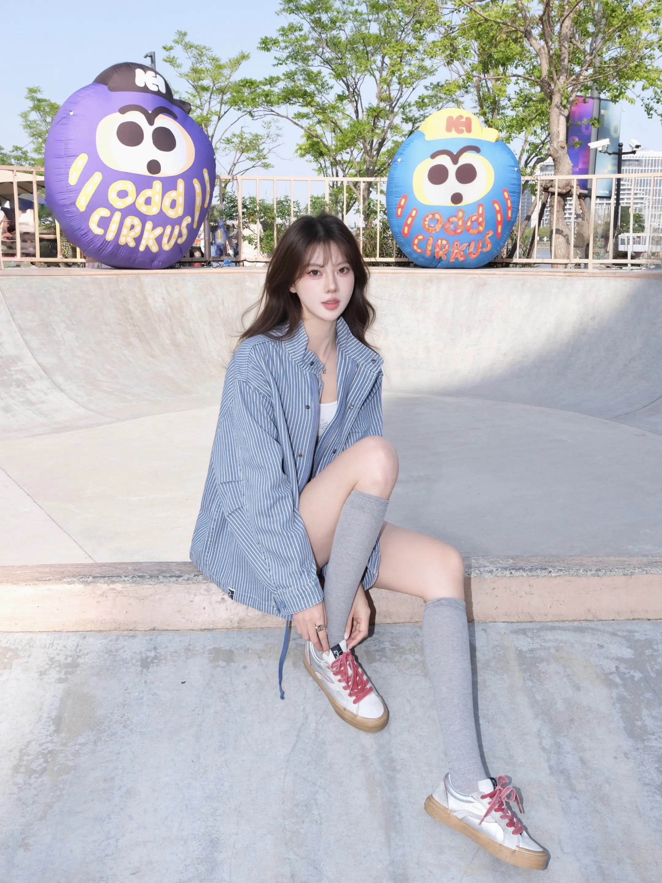 今日滑板帅girl.