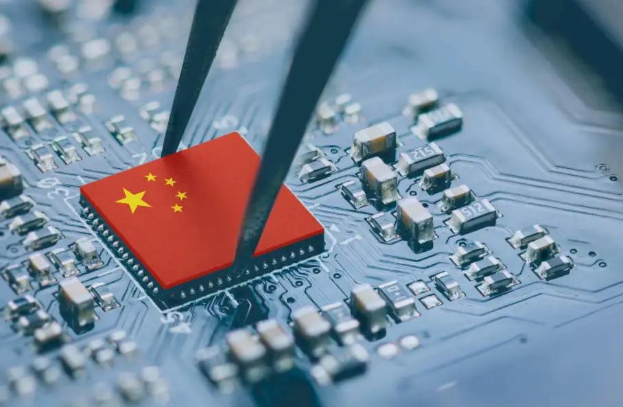 荷兰称中国至少需要5年时间，才能勉强追上ASML的DUV光刻机。20年的时候说，