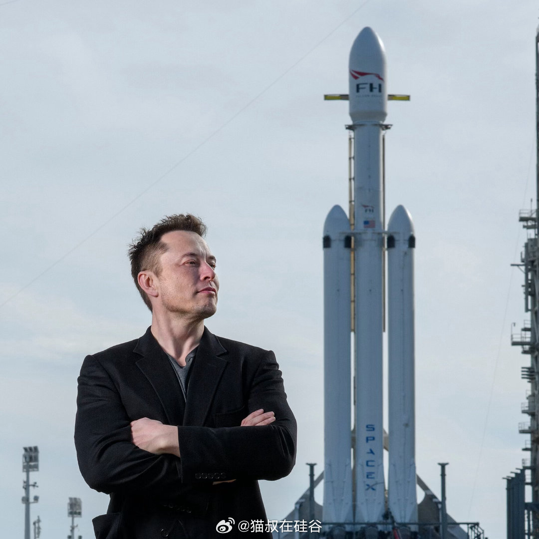 SpaceX已将首次公开募股（IPO）的目标估值提升至超过2万亿美元，正准备