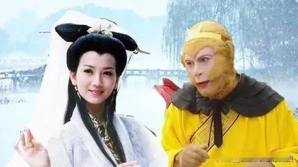 白素贞能不能干的过孙悟空？这么说吧，白素贞为了救许仙，去偷仙草，结果被白鹤童子叫