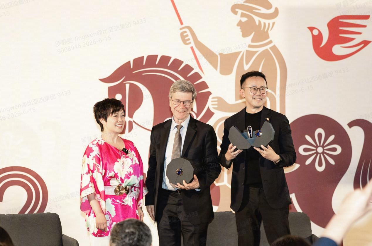 43天，15000公里，横跨欧亚大陆，燃油车担心的事情发生了！时至今日，新能