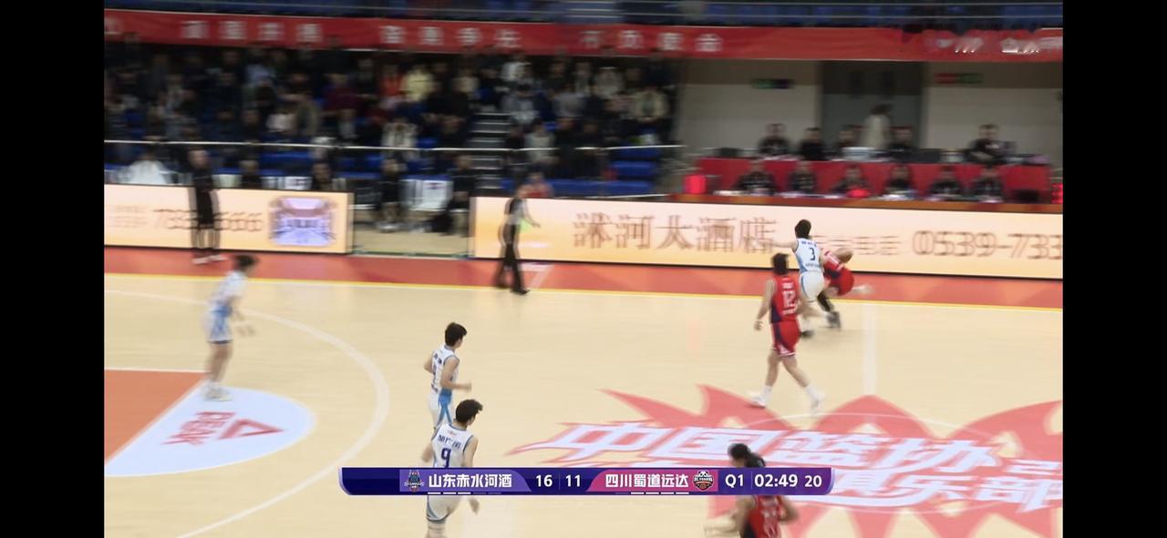 四川女篮逆转击败山东女篮，73:68今晚最不能被说的球员就是李缘，李缘今晚砍
