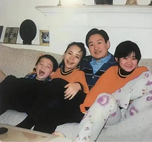 宋丹丹说：“有一天，我决定给儿子巴图买一辆车，我说巴图，你随便选，想要什么样的咱