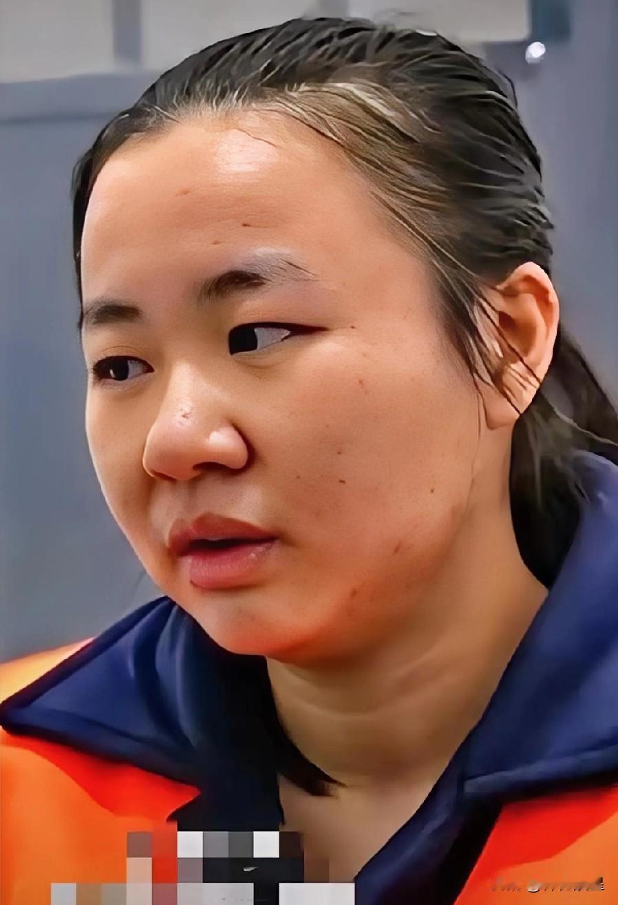 明珍珍的结局，值得所有人深思。明珍珍出生于一个富裕的家庭，她有着优越的成长环境，