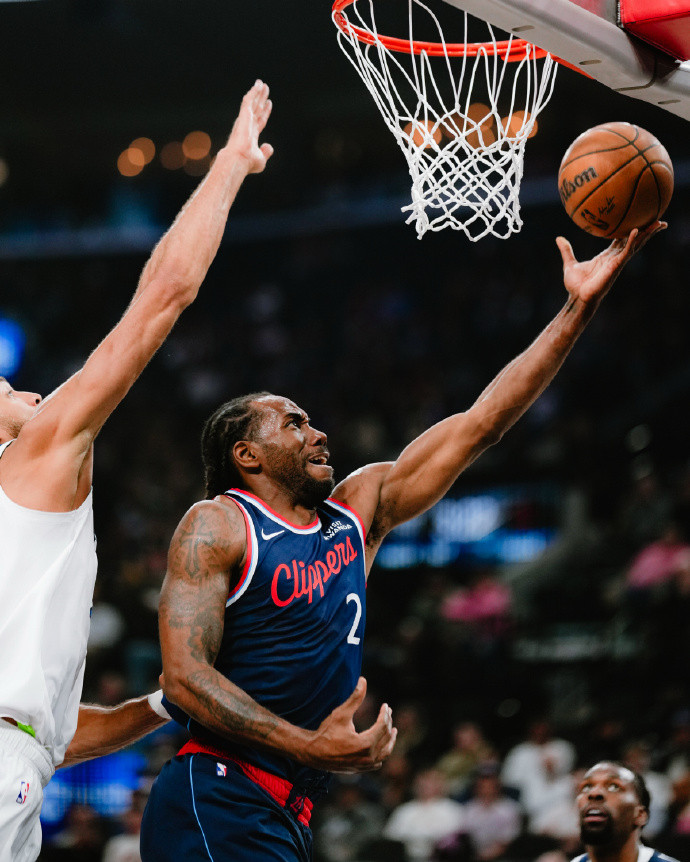 上伦纳德的意义是什么呢？球在加兰和马瑟琳手里出不来，一个是传不好球，一个根本