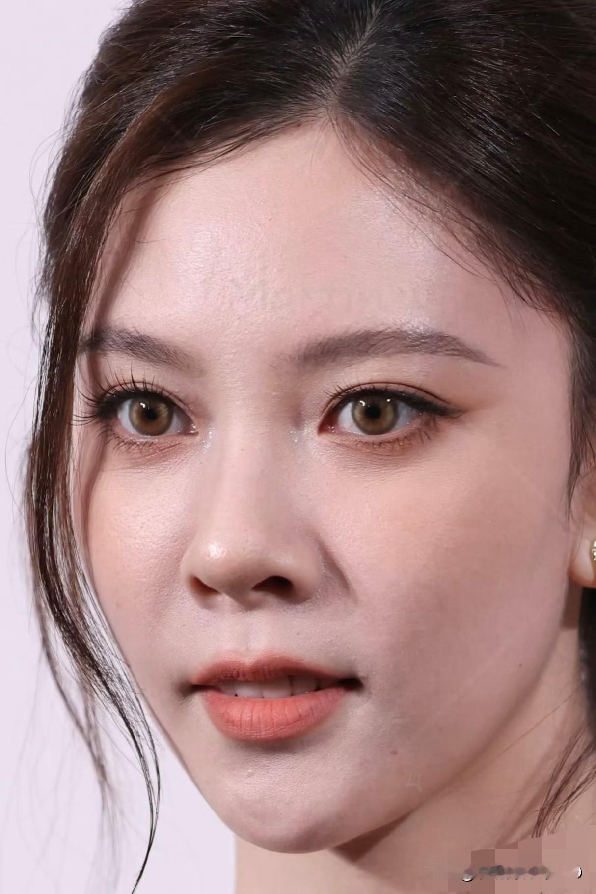 宋妍霏生图美拍