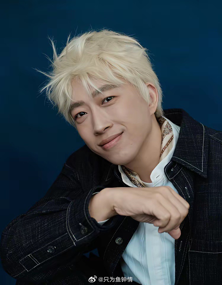 于正这次，哑火了。《逐玉》播得有多疯？单日市占率冲到55%，历史第二，仅次于《