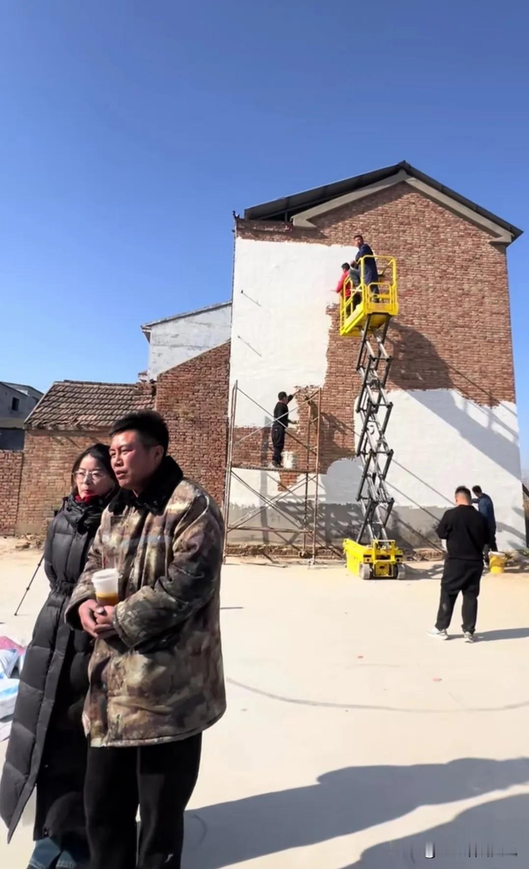 吴承言的背景可真不简单呀，前几天被商丘的三所大学同时聘请后，这两天又有更炸裂的消