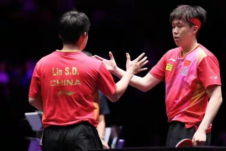 WTT2025总决赛，国乒男单无缘5连冠，太让人意难平了。此前，2021年樊振东