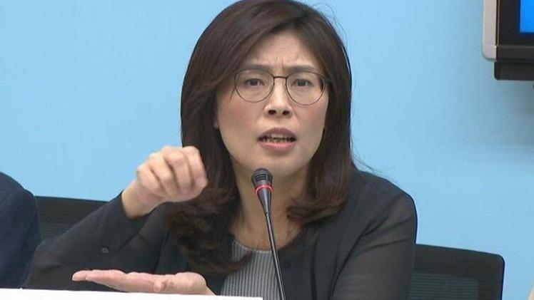 昨天，国民党主席郑丽文在宴会上发表40分钟演讲，谈及2028台湾地区领导人选举准