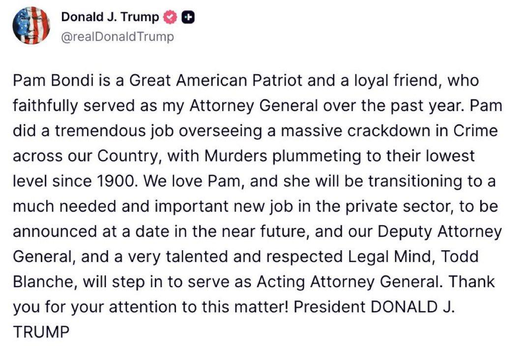 特朗普突然解雇司法部长帕姆·邦迪！　　2026年4月2日，美国政坛震动，特朗普