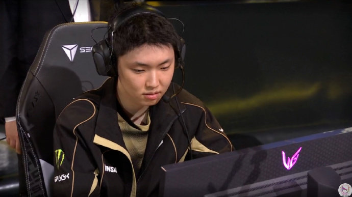 左手和Chovy目前比起来荣誉到底谁高谁低？？左手联赛六冠一优胜者新版m