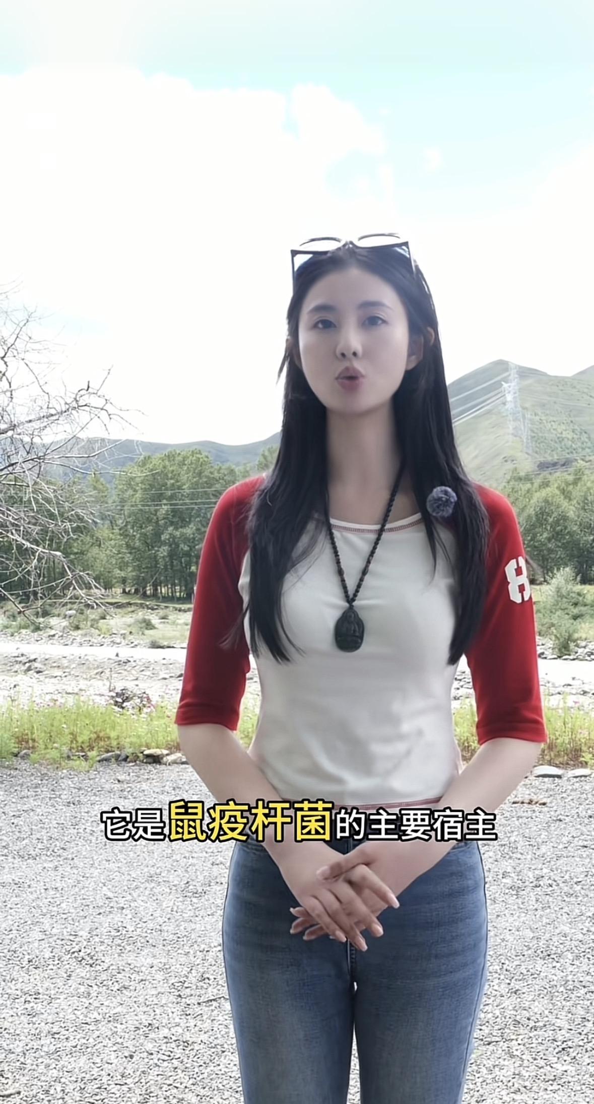 不用老是盯着瑜伽裤，这样就很好，牛仔裤应该有反转的机会。