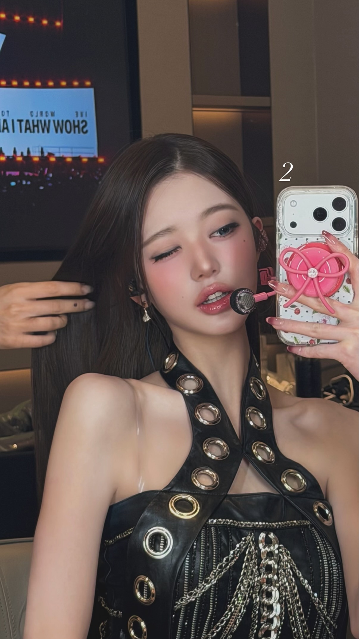 我女神就这样又美又婊一个澳门演唱会换了三套宝格丽戴💅🏻po出来的样子很美
