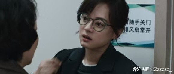 孙俪1集演了10集内容孙俪新剧第1集信息量好大第一集便张力拉满，心理战看得人喘不