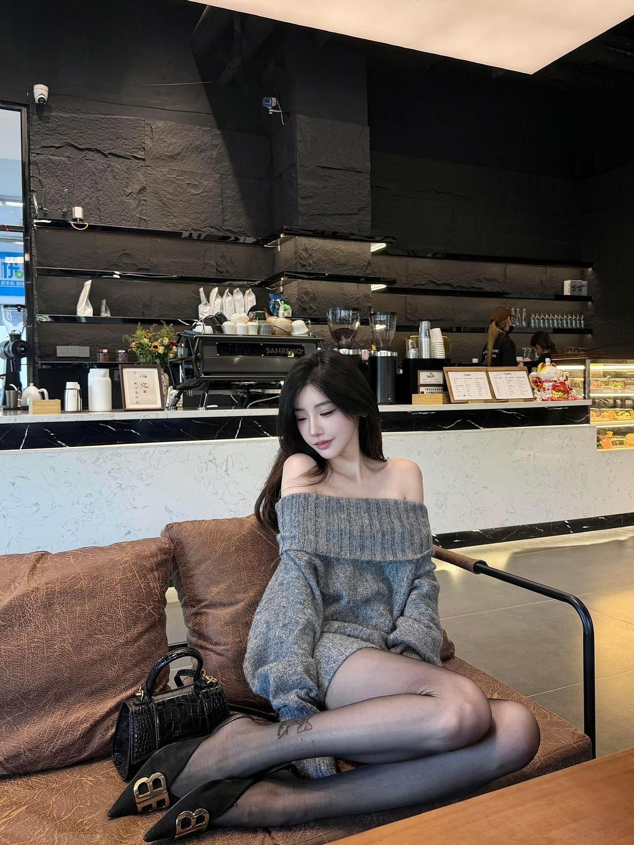 一起吃pizza吗🍕​​​