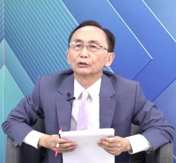 吴子嘉现在越来越狂了，在8月4日曝光了郑朝先的巨额金流，不仅要求郑朝先马上召开记