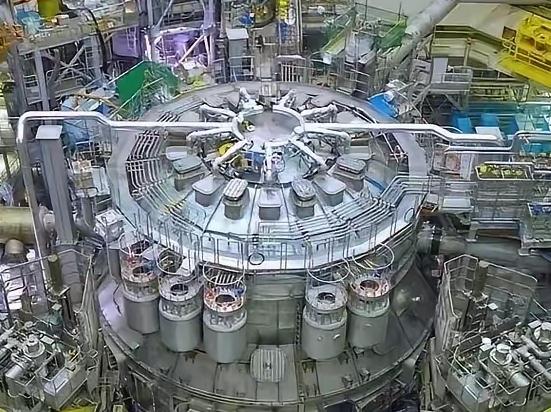 为什么全世界都在奇怪中国在拼命搞核聚变，马斯克甚至公开唱衰说核聚变“愚蠢至极”，